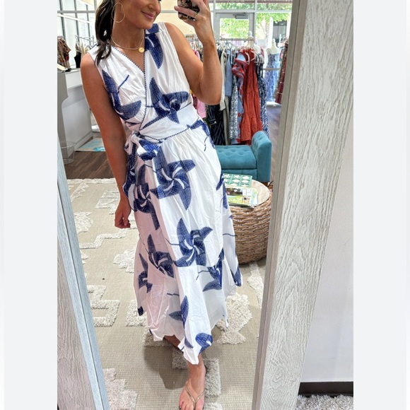 Ciebon Dresses & Skirts - CIEBON🔥 Kaiden Embroidered Tie Belt Maxi Wrap Dress